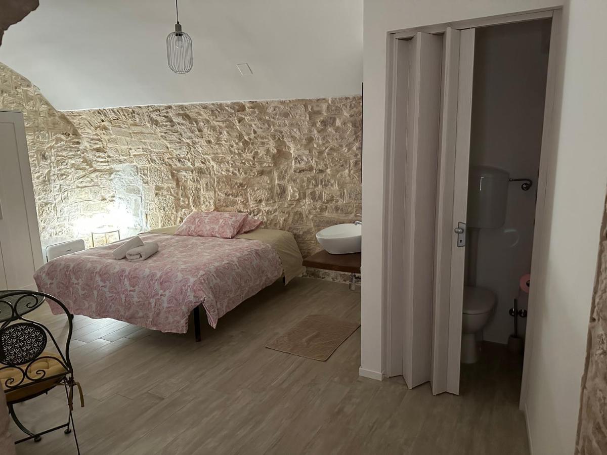 Giovinazzo Suite Pavone Griffi Eksteriør billede